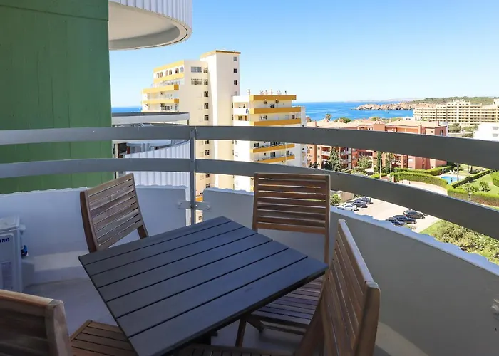 Torre Verde - Free Parking - Swimming Pool - Sea View - By Bedzy